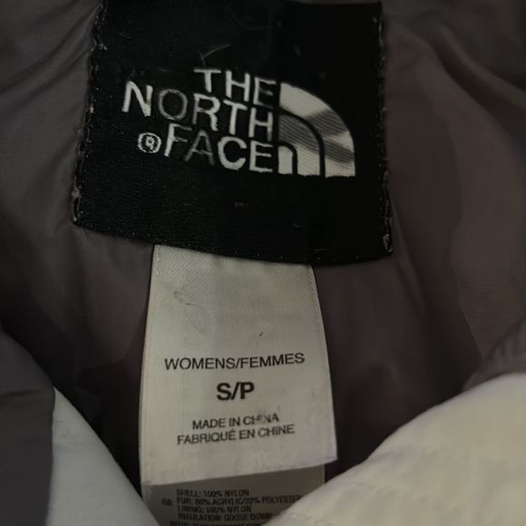 The North Face White Winter Jacket Hyvent 550 Coat STAINS - Picture 3 of 7